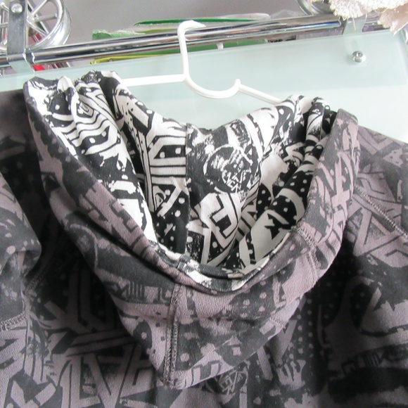 Quiksilver Full Zip Hoodie - Picture 7 of 8